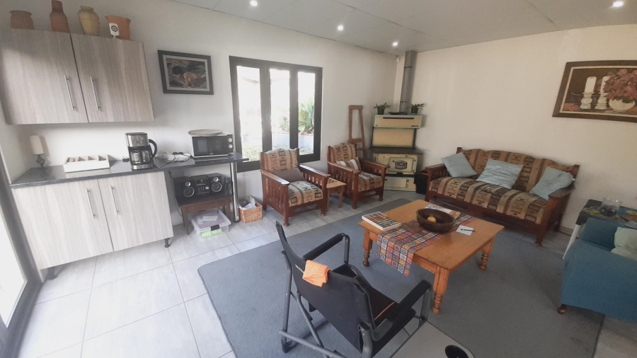 6 Bedroom Property for Sale in Kameeldrift-Wes North West